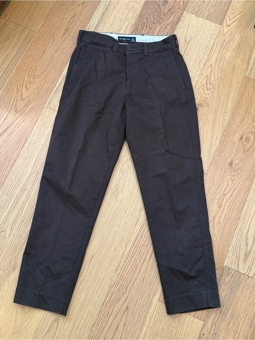 *A&F Mens Brown Chinos Pants Mens 31 x 32 Loose Fit